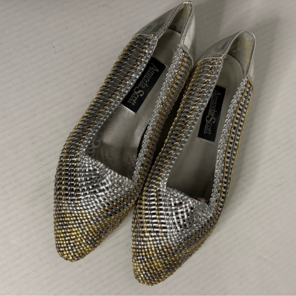 Amanda Scott Woven Shoes Silver Gold Metallic Point Toe Flats Womens 9